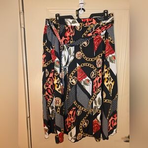 4 For $20 SHEIN Black and Red Maxi Skirt with Gold Accents Waist 19.5‎ Mod wife